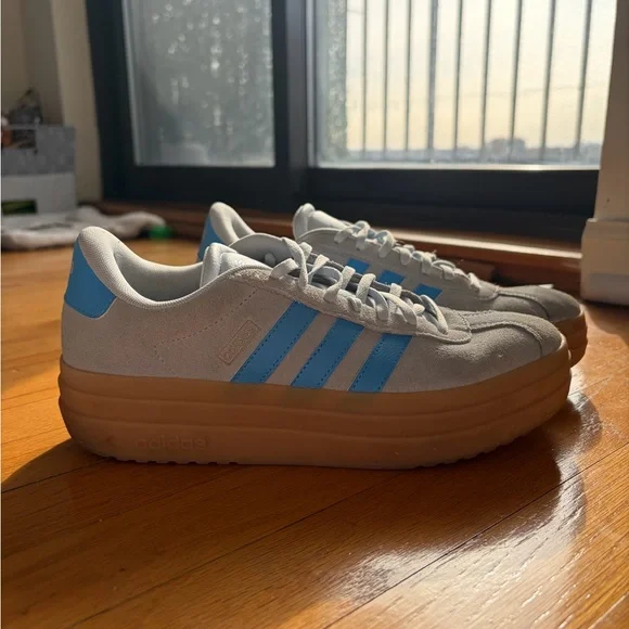 Platform Adidas - Picture 2 of 5